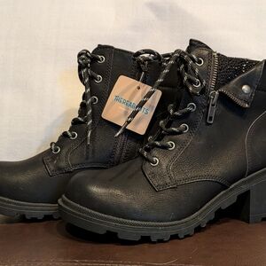 Therabouts Girls Combat Boots Size 4